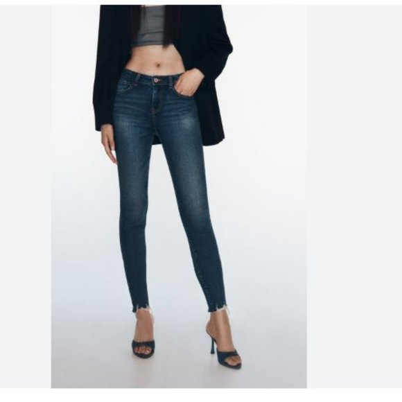 ZARA Set of 2 Mid Rise Skinny Stretch Jeans Size 6 - Picture 1 of 15